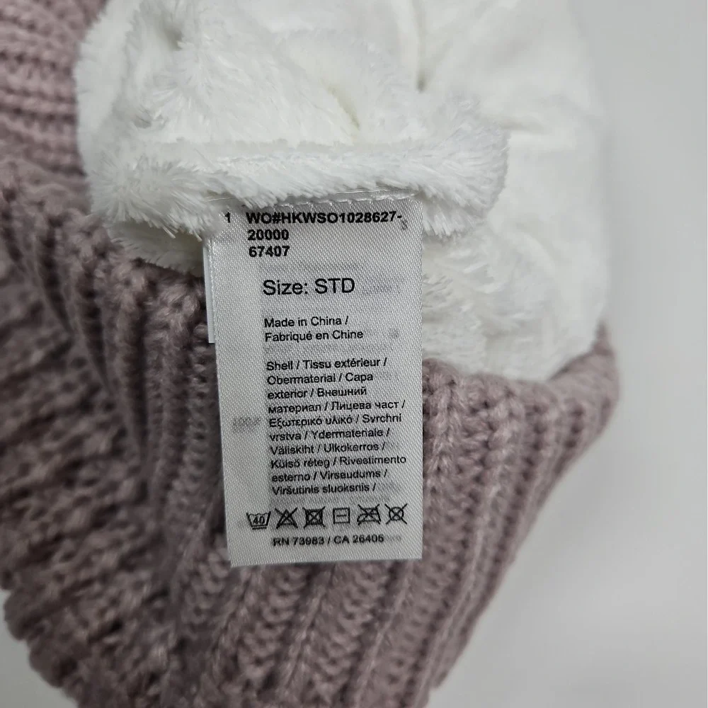 Helly Hansen Womens Dusty Purple Snowfall Faux Fur Lined Pom Pom Beanie NWT
